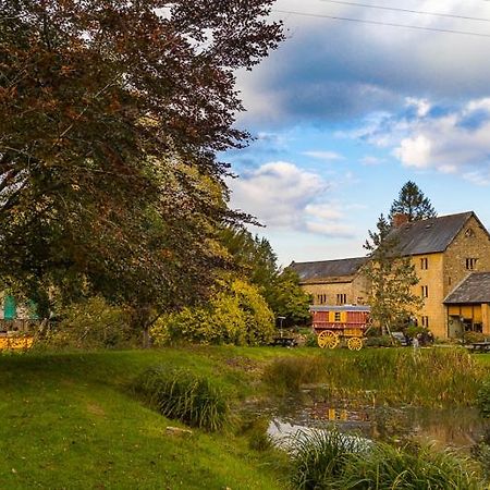 Отель Haselbury Mill Крюкерн Экстерьер фото